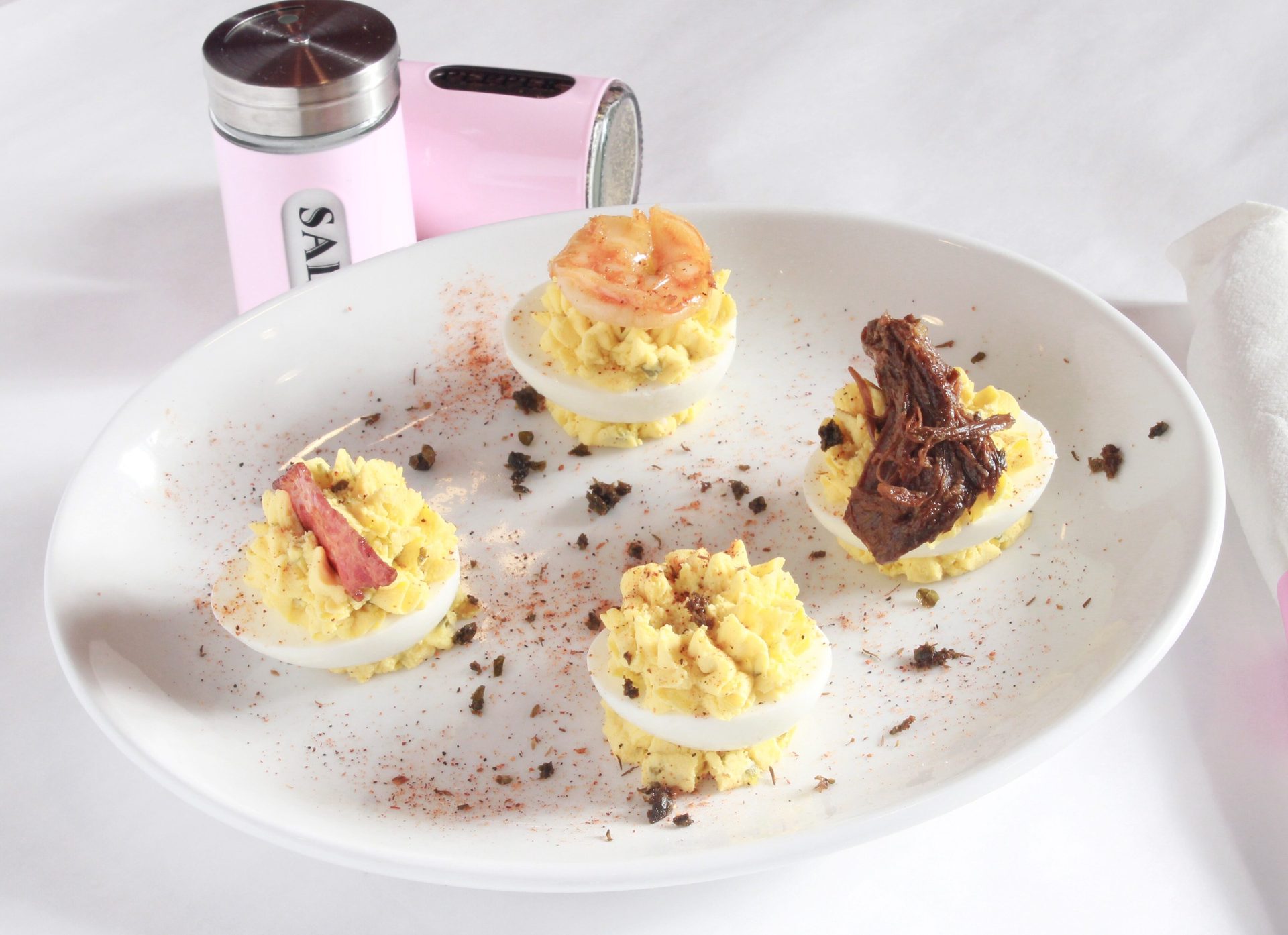 Classic Breakfast Plates, Vegan Options & Creative Specials